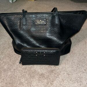 Kate Spade tote and matching wallet (color:black)